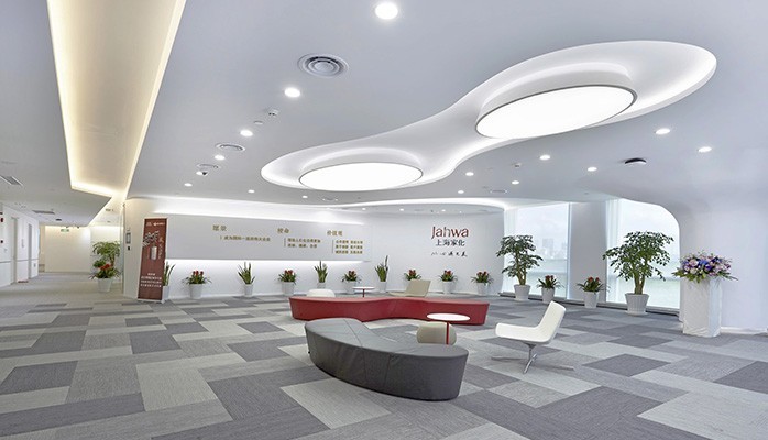 900平米办公室装修：设计搭配与实用结合